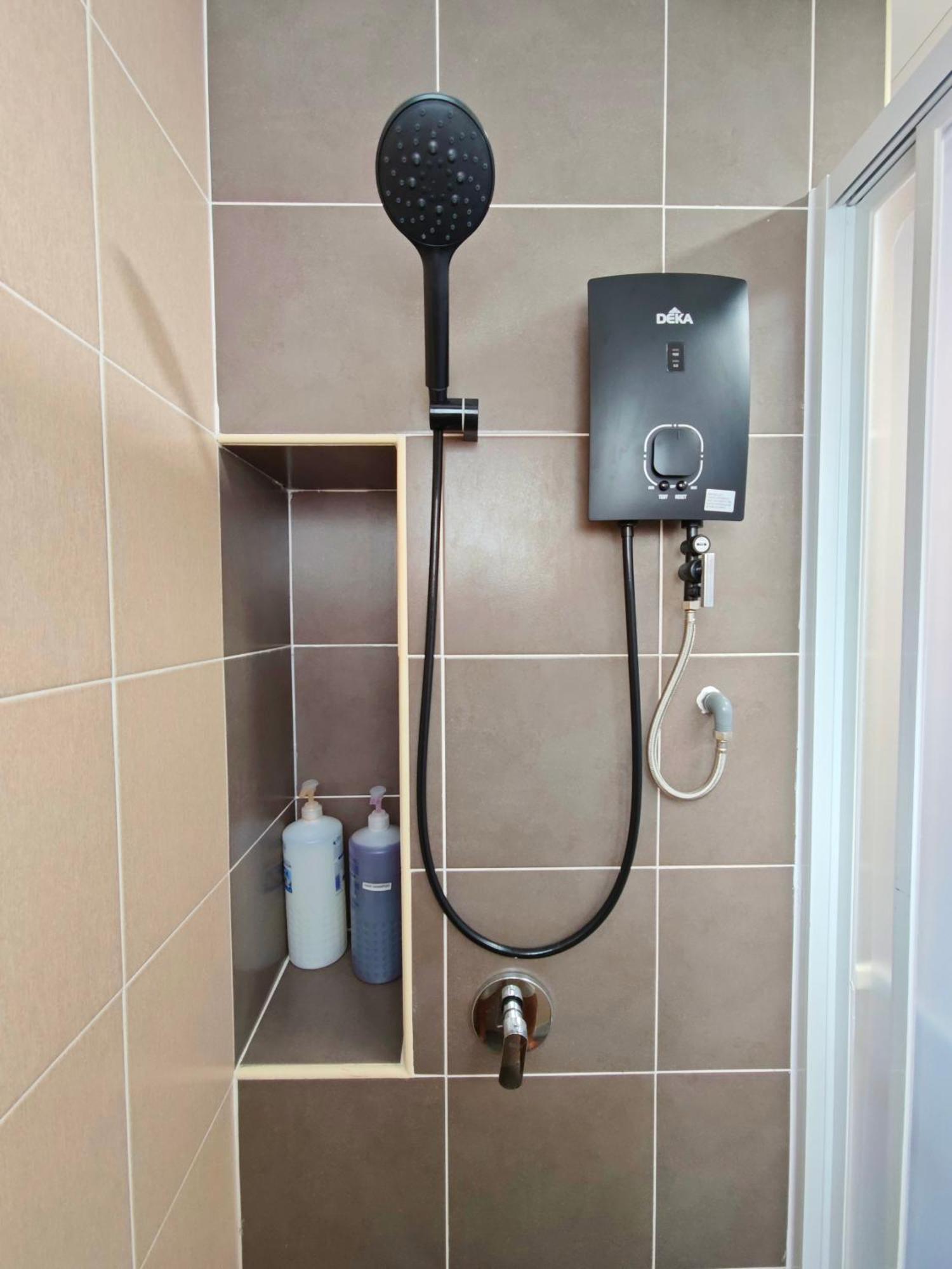 Razak 2 Or 3 Bedroom Klcc View Sungai Besi, *