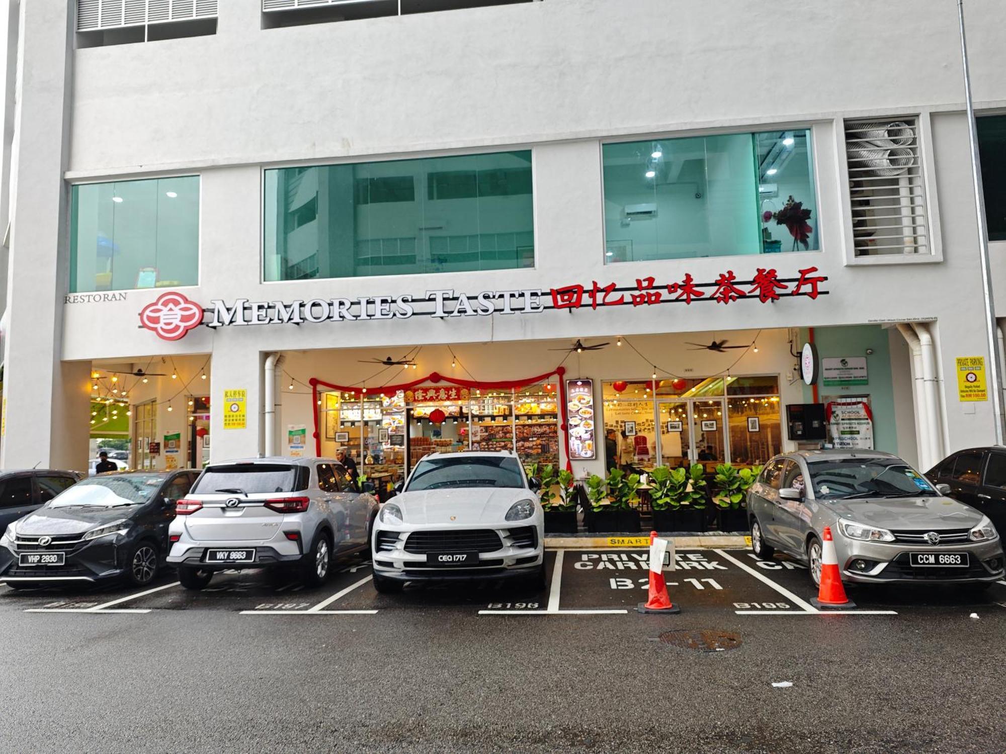 Razak 2 Or 3 Bedroom Klcc View Sungai Besi,