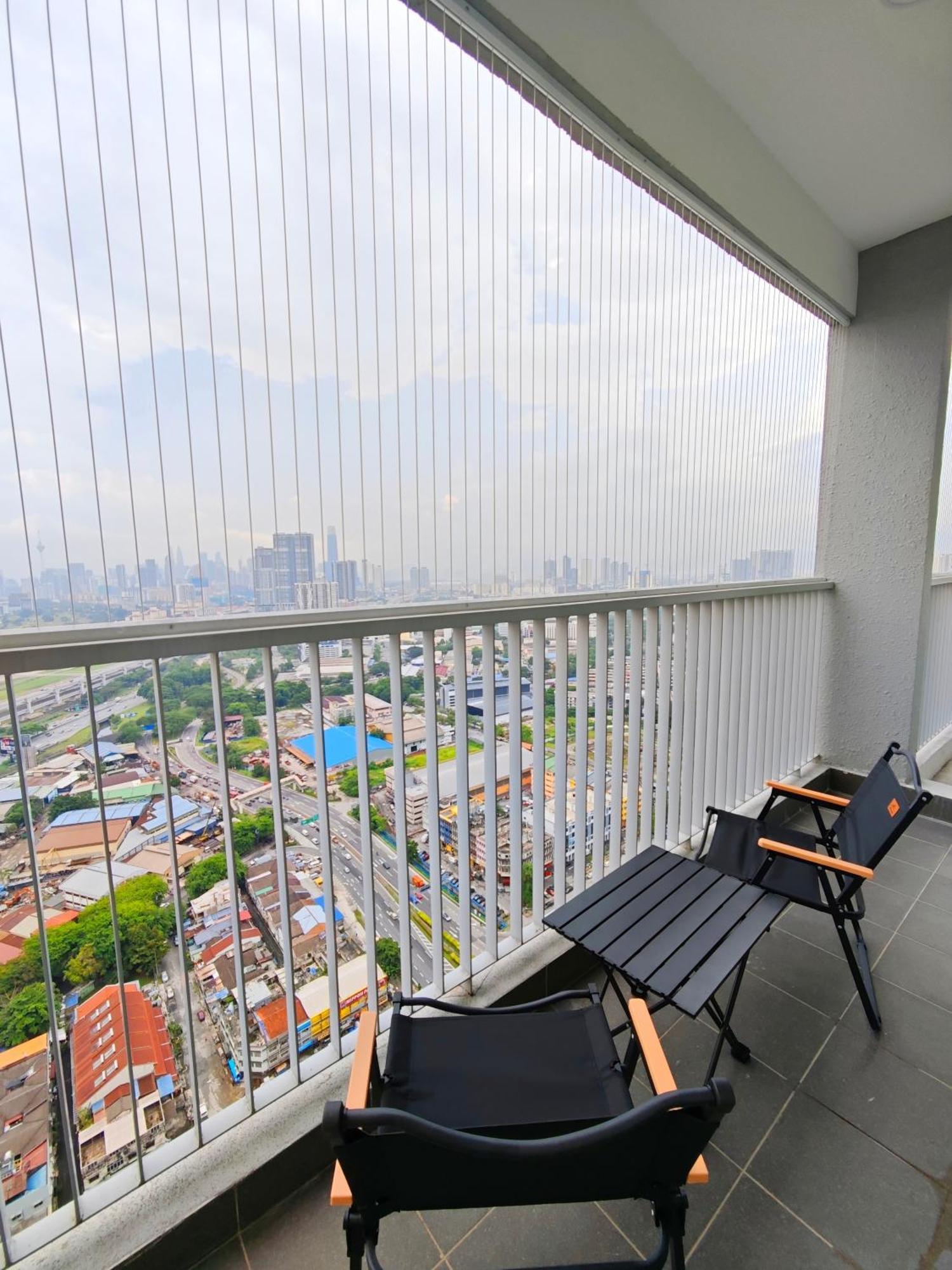 Apartment Razak 2 Or 3 Bedroom Klcc View Sungai Besi, *